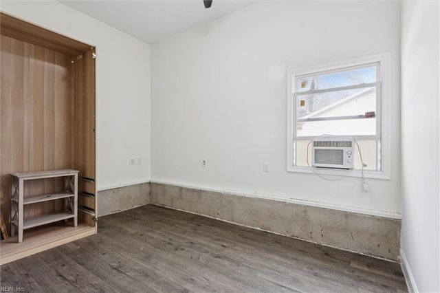 1604 Colonial AVE, Smithfield, VA 23430