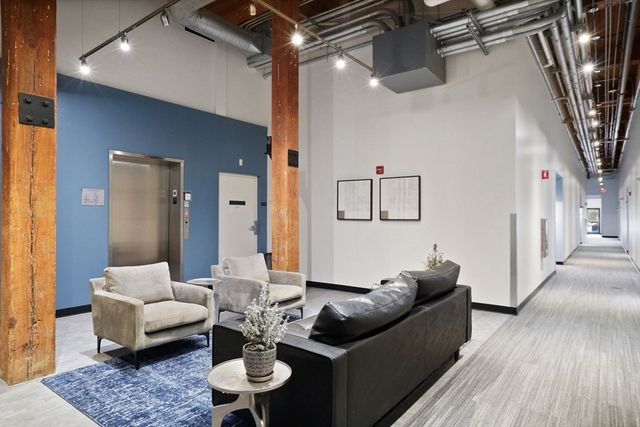 944 Dorchester Ave 57, Boston, MA 02125