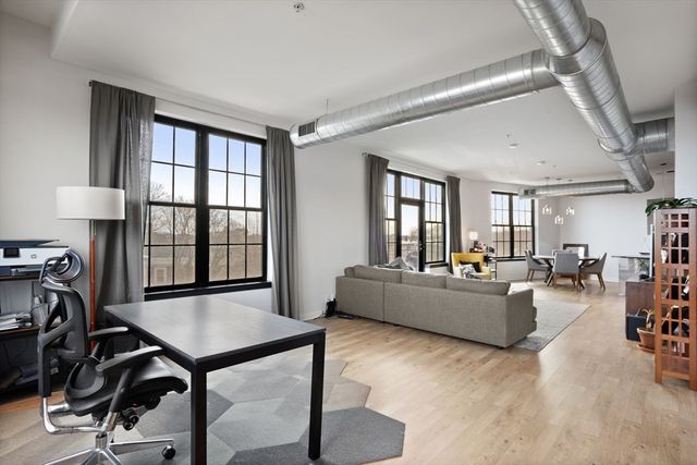 944 Dorchester Ave 57, Boston, MA 02125