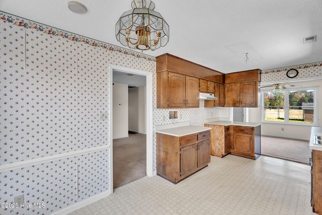 1968 Belgrade Swansboro Road, Maysville, NC 28555