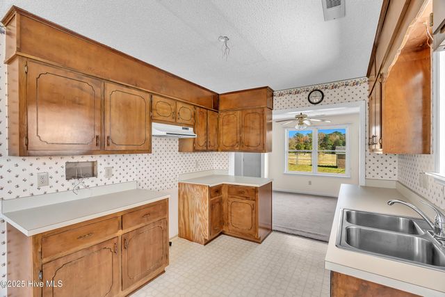 1968 Belgrade Swansboro Road, Maysville, NC 28555