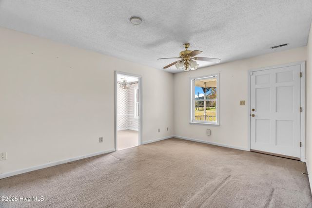 1968 Belgrade Swansboro Road, Maysville, NC 28555