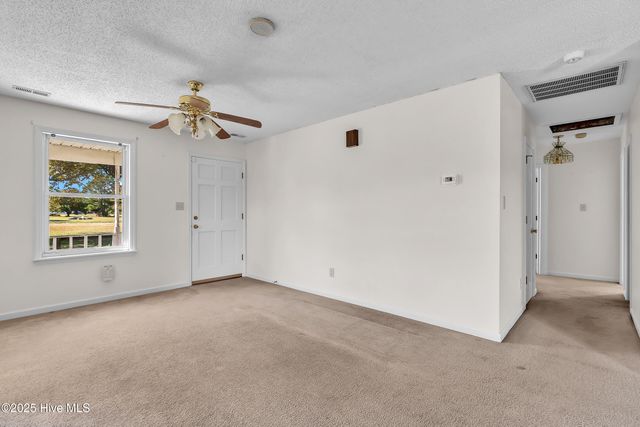 1968 Belgrade Swansboro Road, Maysville, NC 28555