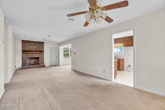 1968 Belgrade Swansboro Road, Maysville, NC 28555