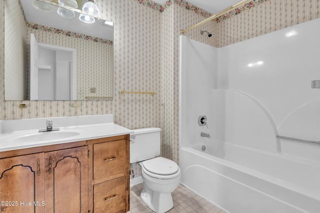 1968 Belgrade Swansboro Road, Maysville, NC 28555