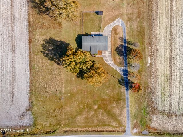 1968 Belgrade Swansboro Road, Maysville, NC 28555