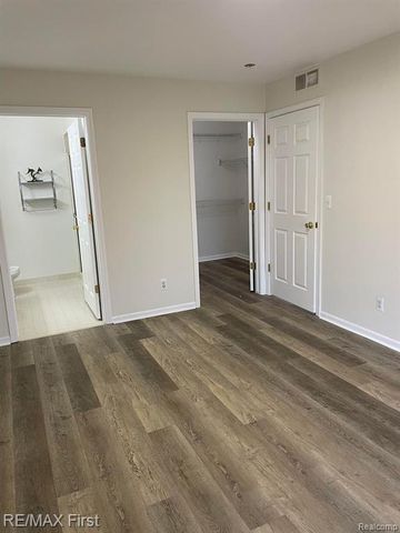 44829 Marigold 1 Drive, Sterling Heights, MI 48314
