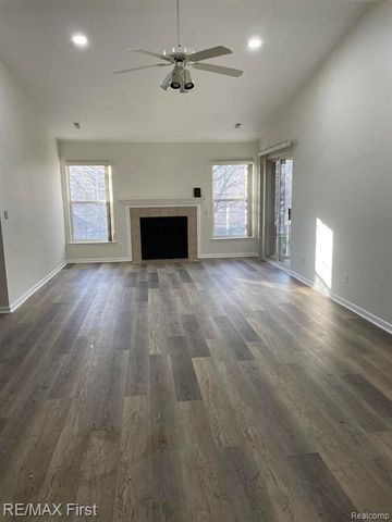 44829 Marigold 1 Drive, Sterling Heights, MI 48314