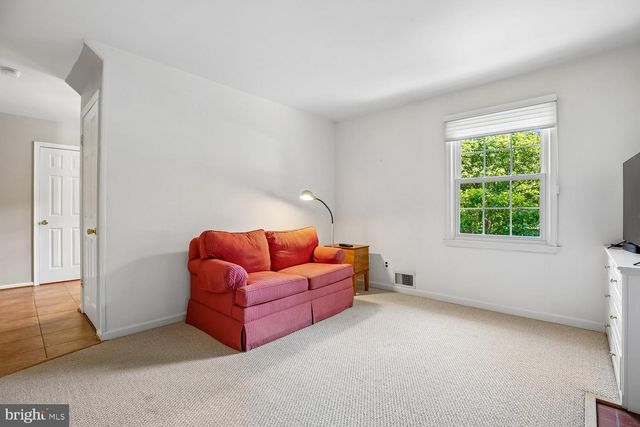 1525 ARBOR VIEW RD, Silver Spring, MD 20902