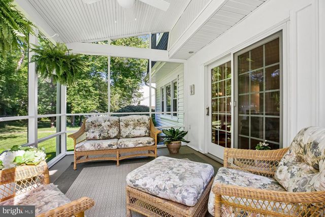 1525 ARBOR VIEW RD, Silver Spring, MD 20902
