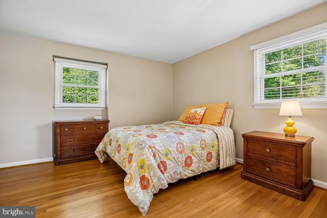 1525 ARBOR VIEW RD, Silver Spring, MD 20902