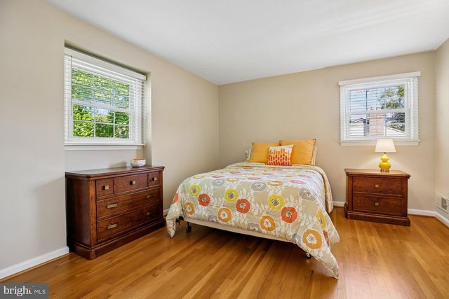 1525 ARBOR VIEW RD, Silver Spring, MD 20902