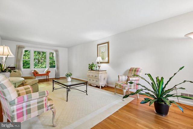 1525 ARBOR VIEW RD, Silver Spring, MD 20902
