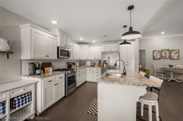 9301 Harvest Court, Fort Smith, AR 72916
