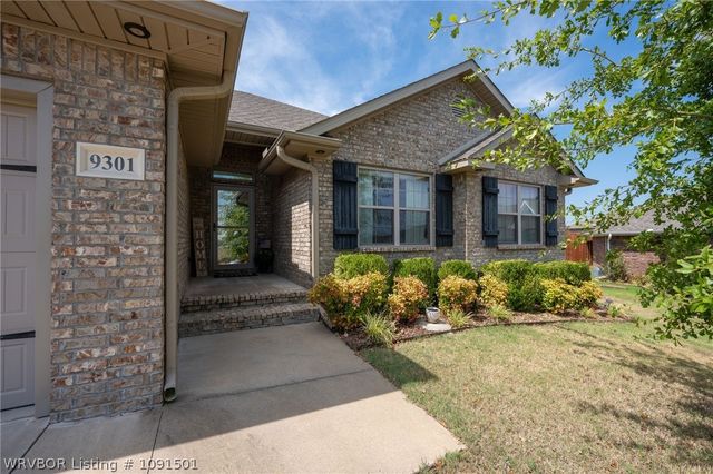 9301 Harvest Court, Fort Smith, AR 72916