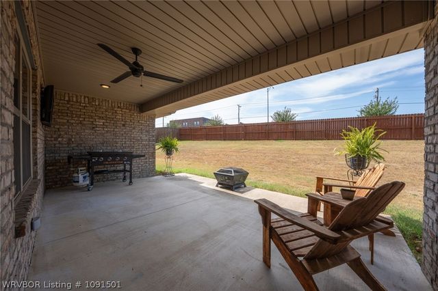9301 Harvest Court, Fort Smith, AR 72916