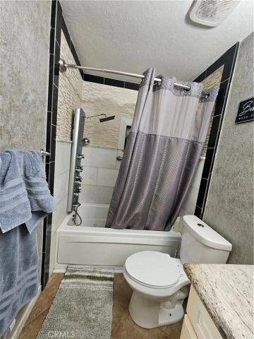 7907 Standish Avenue, Riverside, CA 92509