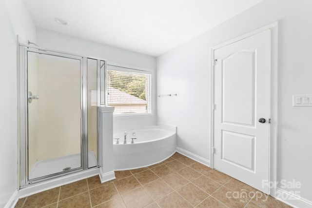 2406 Harwood Hills Lane, Charlotte, NC 28214