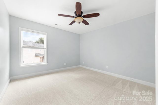 2406 Harwood Hills Lane, Charlotte, NC 28214