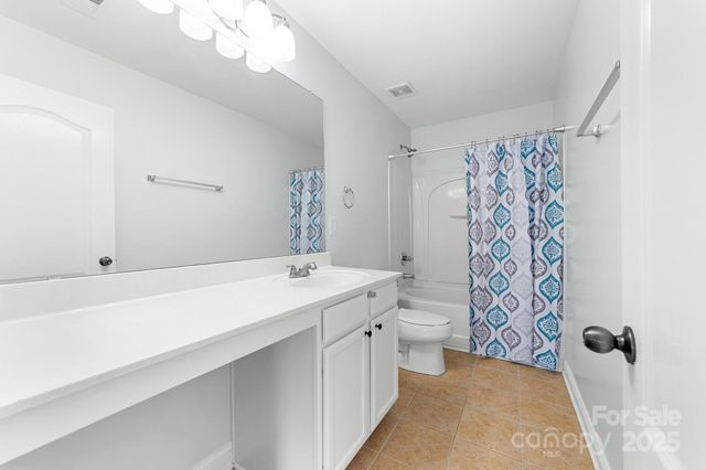 2406 Harwood Hills Lane, Charlotte, NC 28214