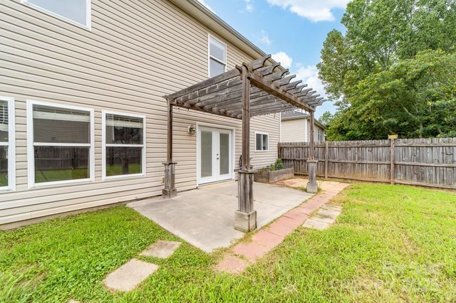 2406 Harwood Hills Lane, Charlotte, NC 28214