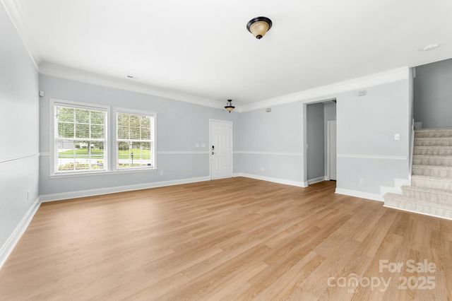 2406 Harwood Hills Lane, Charlotte, NC 28214