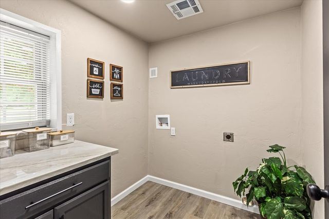 605 W Rogers Street, El Reno, OK 73036