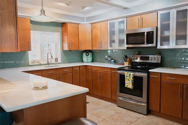 19280 SW 304th Street, Homestead, FL 33030
