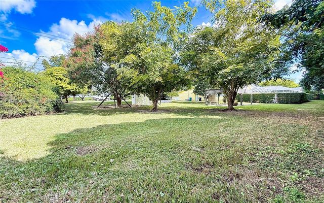 19280 SW 304th Street, Homestead, FL 33030