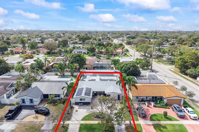 5518 Mckinley St, Hollywood, FL 33021