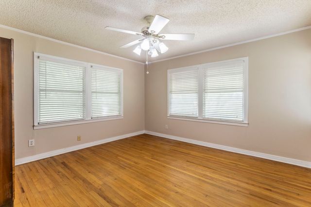 2710 Mineral Wells Highway, Weatherford, TX 76088