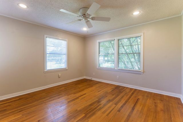 2710 Mineral Wells Highway, Weatherford, TX 76088