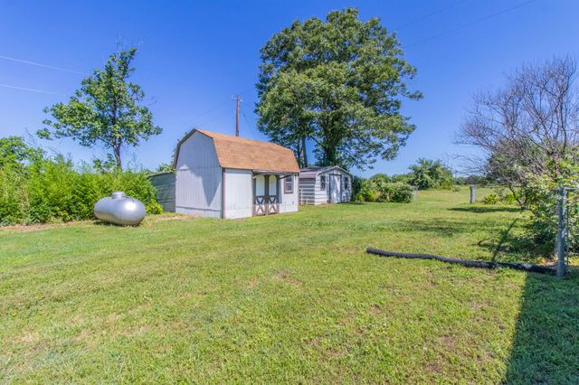 2710 Mineral Wells Highway, Weatherford, TX 76088