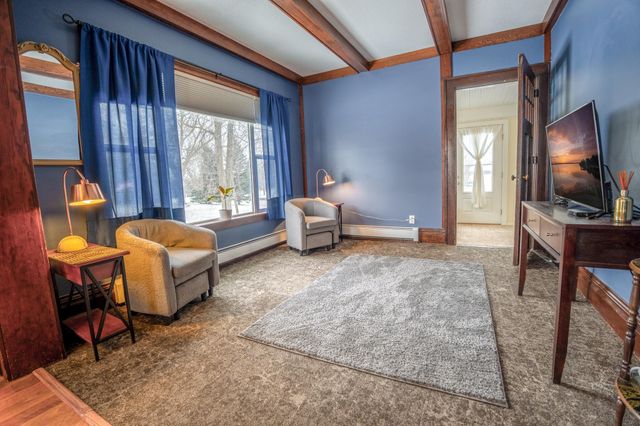 6077 Long Lake Road, Willmar, MN 56201