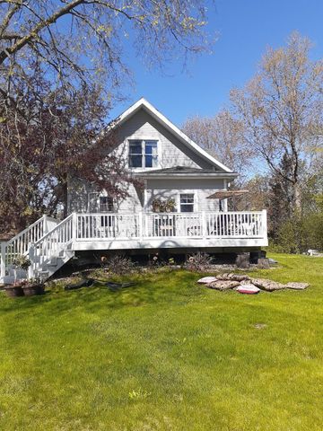 6077 Long Lake Road, Willmar, MN 56201