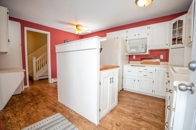 6077 Long Lake Road, Willmar, MN 56201