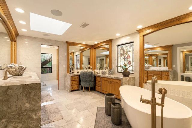 18821 Ridgeview Circle, Villa Park, CA 92861
