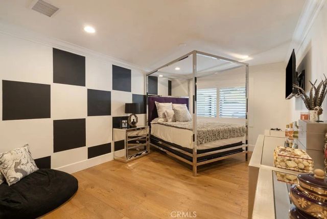 18821 Ridgeview Circle, Villa Park, CA 92861