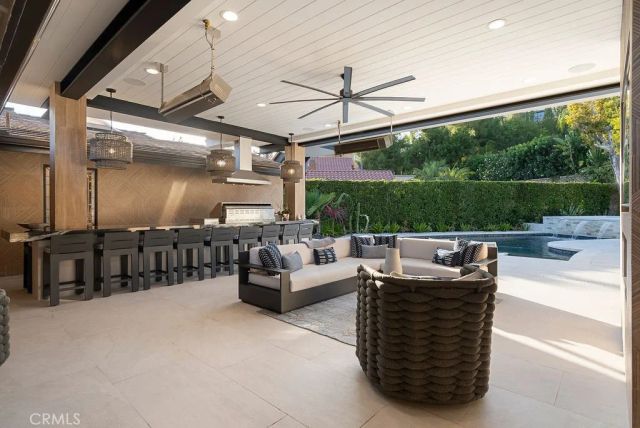 18821 Ridgeview Circle, Villa Park, CA 92861