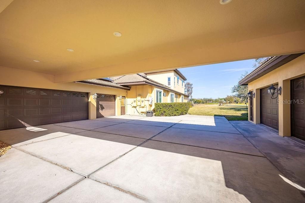 Image 59 of property listing at 17933 PATTERSON ROAD, Odessa, FL 33556