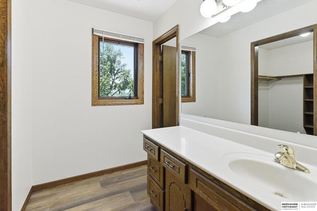 3629 S 107th Avenue Circle, Omaha, NE 68124