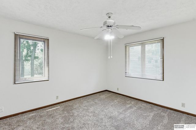 3629 S 107th Avenue Circle, Omaha, NE 68124