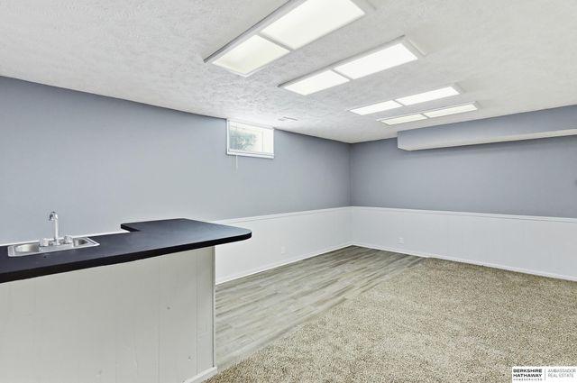 3629 S 107th Avenue Circle, Omaha, NE 68124