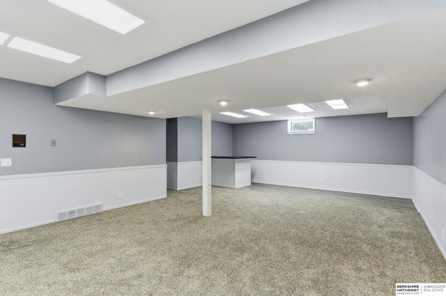 3629 S 107th Avenue Circle, Omaha, NE 68124