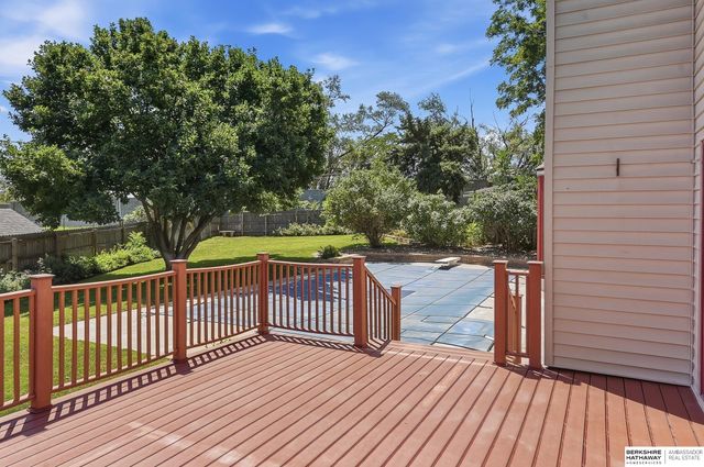 3629 S 107th Avenue Circle, Omaha, NE 68124