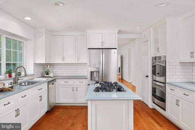 8550 YODER ST, Manassas, VA 20110