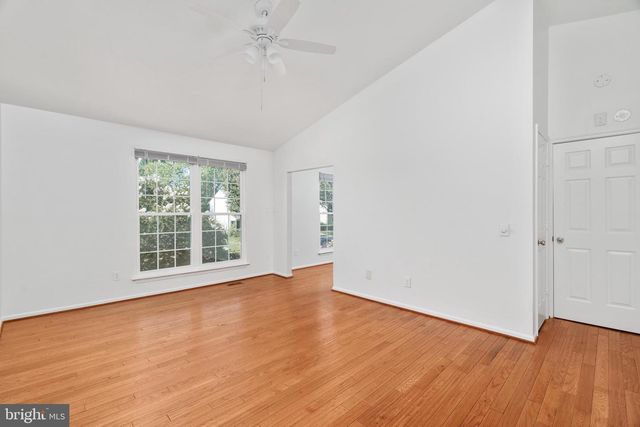 8550 YODER ST, Manassas, VA 20110