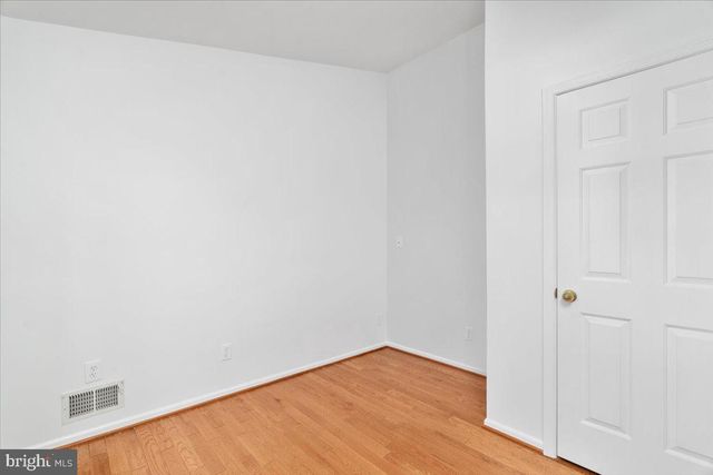 8550 YODER ST, Manassas, VA 20110