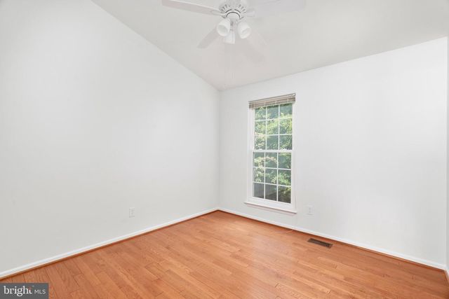 8550 YODER ST, Manassas, VA 20110
