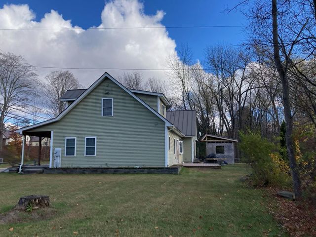 286 Giddings Street, Springfield, VT 05150